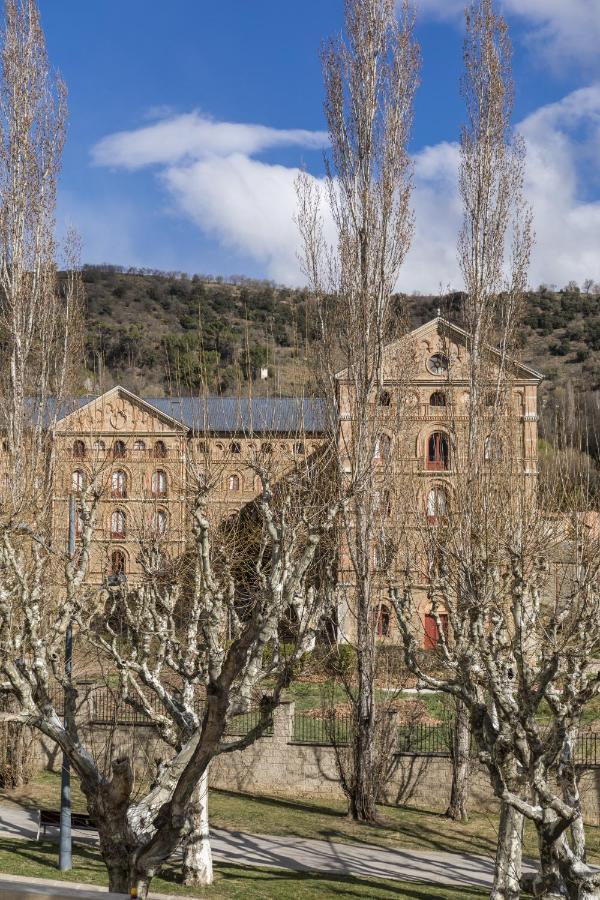 Parador De La Seu D'Urgell Dış mekan fotoğraf