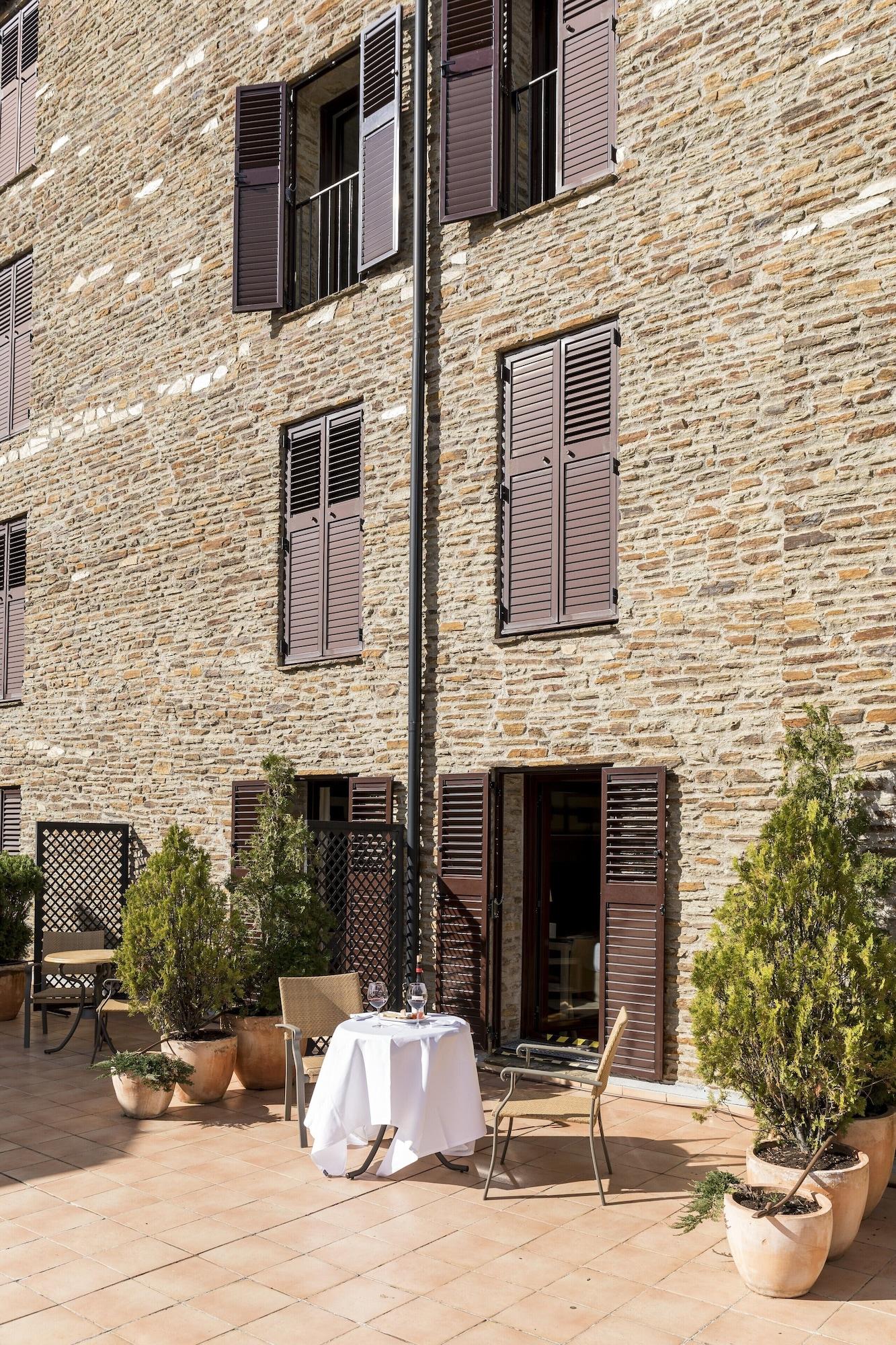 Parador De La Seu D'Urgell Dış mekan fotoğraf